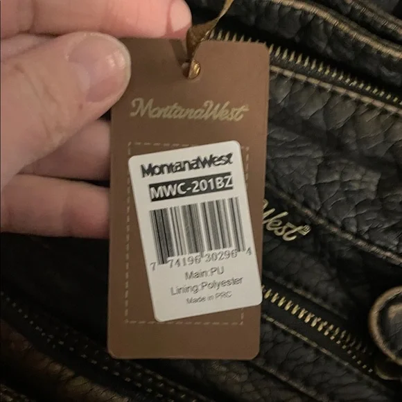 Montana West Distressed Black Leather Crossbody - Picture 3 of 3